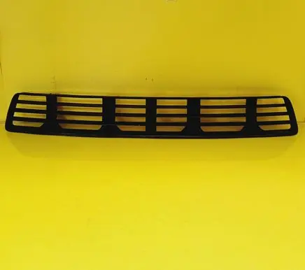Audi A4 S4 B5 8D Front bumper lower grill 8D0807683