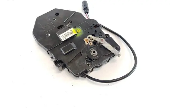 Volkswagen Caddy Loading door lock 2K0827201AB