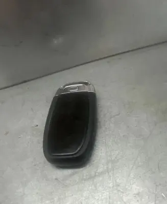 Audi A7 S7 4G Ignition key/card 
