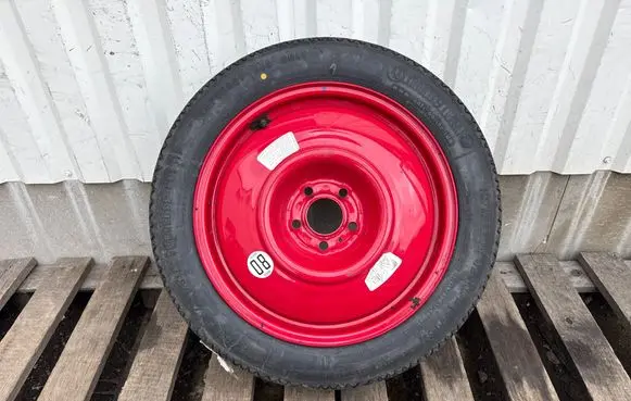 Volvo V70 R17 spare wheel