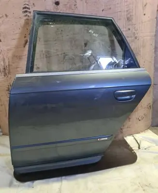 Audi A4 S4 B7 8E 8H Rear door