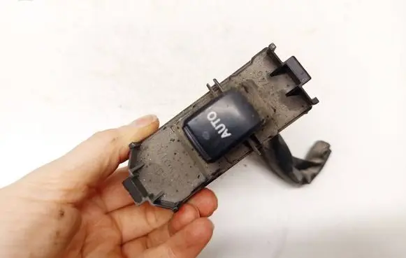 Lexus RX 300 Electric window control switch 8403048070