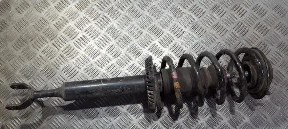 Audi A4 S4 B5 8D Front shock absorber/damper 8d0413031ac
