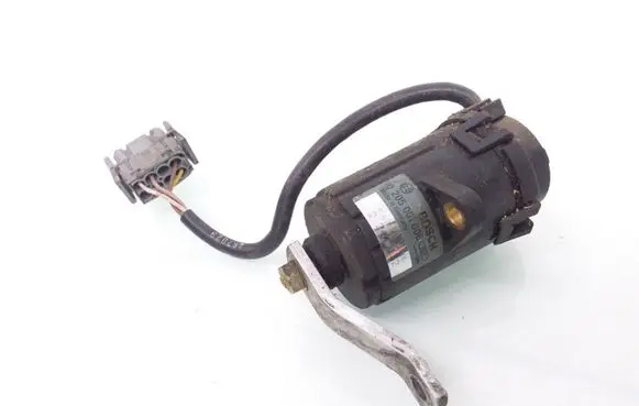 BMW 5 E34 Accelerator pedal position sensor 2244132 0205001006