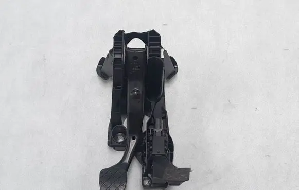 Brake pedal