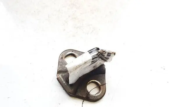 Mazda 6 Front door lock loop/hook striker 5b23