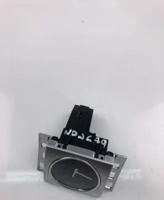 Volkswagen PASSAT B7 Clock 3AA919204A