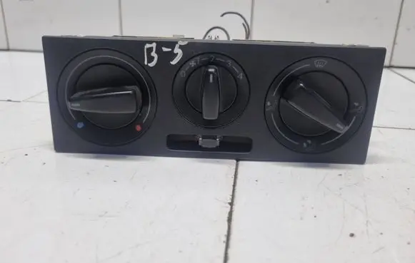 Volkswagen PASSAT B5 Climate control unit 1J0819045G 901511370000