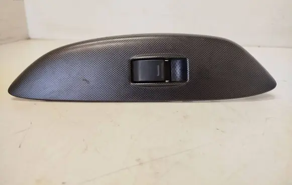 Toyota Yaris Electric window control switch