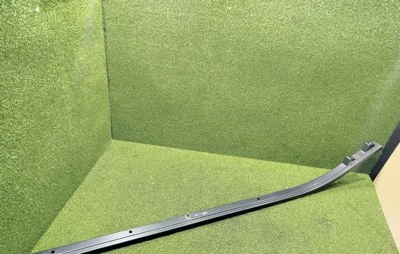 Renault Master III Sliding door middle rail 745900004R