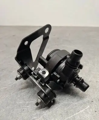 BMW X5 F15 Electric auxiliary coolant/water pump 7643949 764394903 0392023222