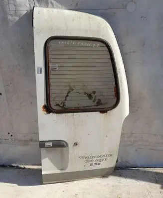Nissan Vanette Rear door 901007C936