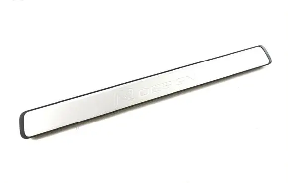 Volvo XC60 Front sill trim cover 33436021