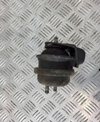 Suzuki Grand Vitara II Engine mount vacuum valve 