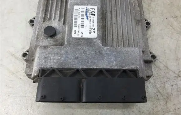 Suzuki Ignis Engine control unit/module 55196357