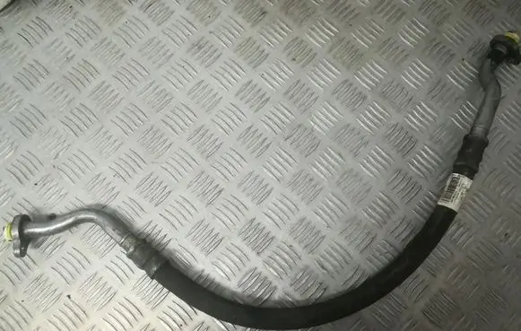 Volvo XC70 Air conditioning (A/C) pipe/hose 31332152 6G9N-19N601-JC