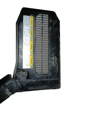 Volkswagen Touareg I Battery box tray cover/lid 7L0864643B