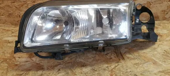 Volvo S80 Headlight/headlamp 9484028