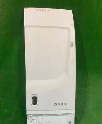 Iveco Daily 6th gen Rear door