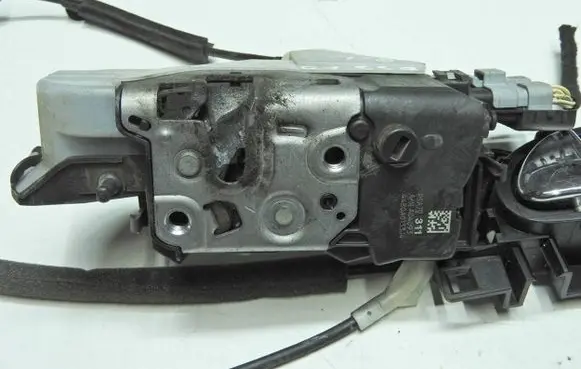 Citroen DS3 Front door lock PSA732311 4480A0133J4 732311