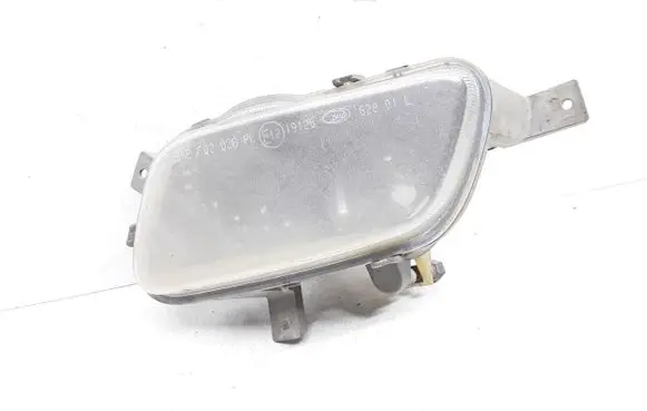 Volvo V70 Front fog light 8693347