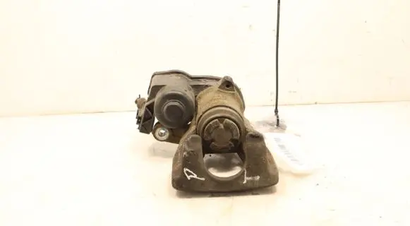 Nissan X-Trail T32 Rear brake caliper 440004CA1A