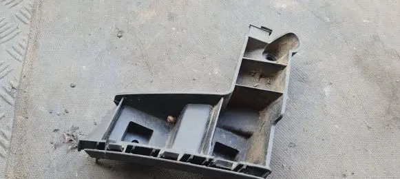 Volvo XC70 Rear bumper mounting bracket 30678651