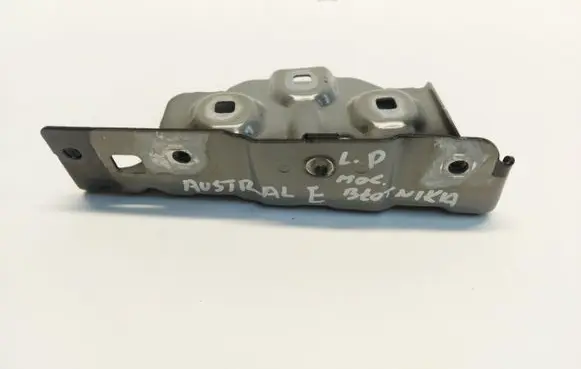 Renault Megane E-Tech Fender mounting bracket 631230165R