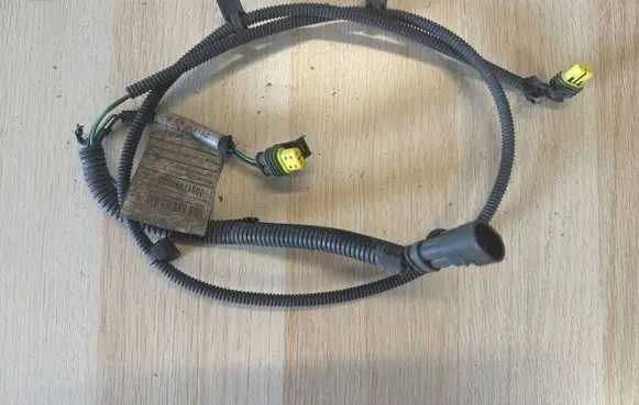 Fiat 500 Fog light part 517980920