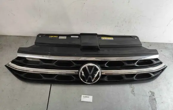 Volkswagen T-Roc Front bumper upper radiator grill 2GA853653H