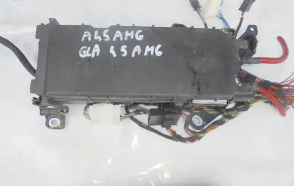 Mercedes-Benz GLA W156 Fuse box set 43524352