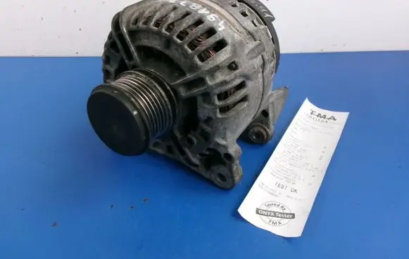 Volkswagen Golf V Generator/alternator 06F903023F