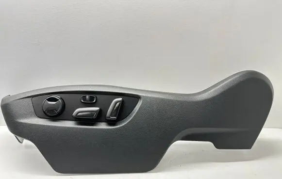 Volkswagen Touareg II Seat trim 7P6881313C 7P6959777A