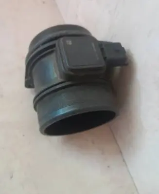 Volvo V50 Mass air flow meter 9645948980 8317977 5WK97002