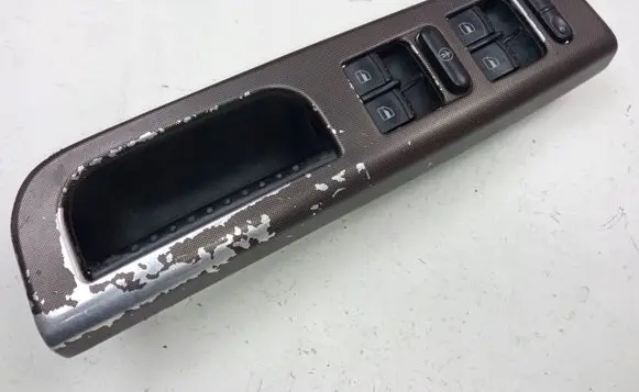 Volkswagen Bora Quarter vent window switch 