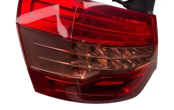 Citroen C5 Tailgate rear/tail lights 9681063880 79998D VP8X7X13405A