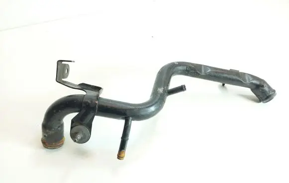 Audi A4 S4 B6 8E 8H Engine coolant pipe/hose 038121071S