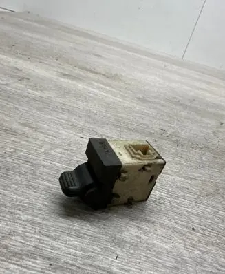 Chrysler 300M Electric window control switch 04760857AB 39754D