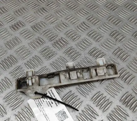 BMW M4 F82 F83 Front bumper mounting bracket 8054316