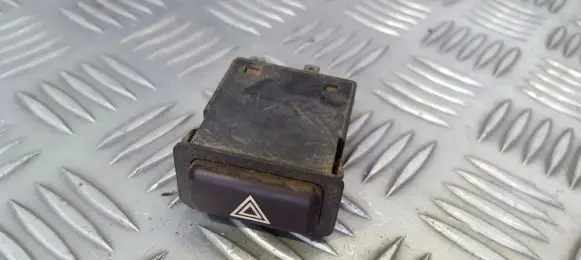 BMW 3 E30 Hazard light switch saeqc80fk5023