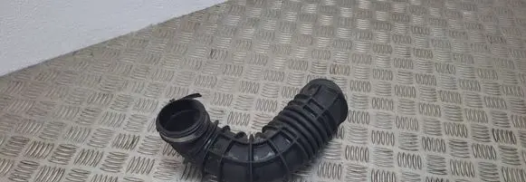 Ford Focus Air intake hose/pipe 98AB9R504AD