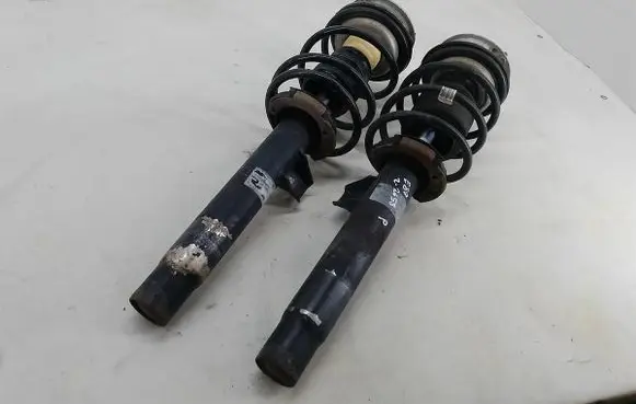 BMW 1 E81 E87 Front shock absorber/damper