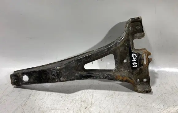 Volkswagen Golf IV Radiator mount bracket 1j0805569b