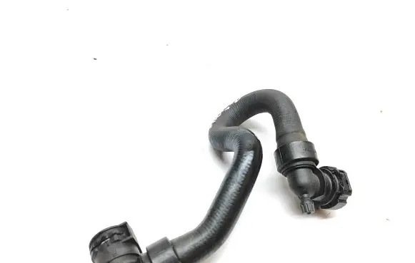 Peugeot 208 Engine coolant pipe/hose