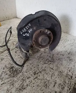 Audi A4 S4 B7 8E 8H Rear wheel hub