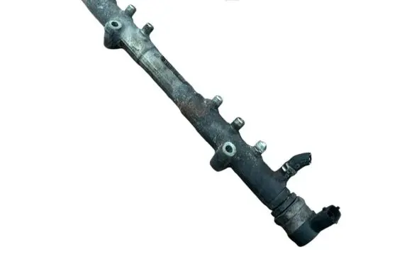 Volvo XC90 Fuel main line pipe 0445215023