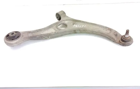 Hyundai i40 Front lower control arm/wishbone 849106 A6082M