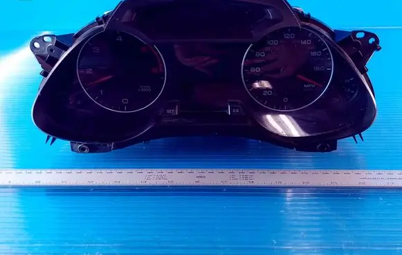 Audi A4 S4 B8 8K Speedometer (instrument cluster) 8K0920980B