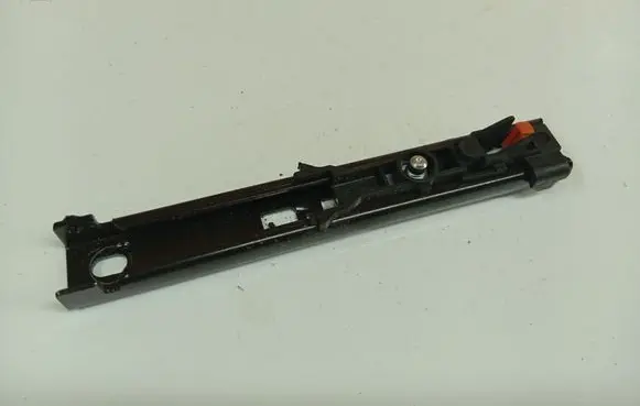 Peugeot 508 Seat belt adjustment rail 9672486380