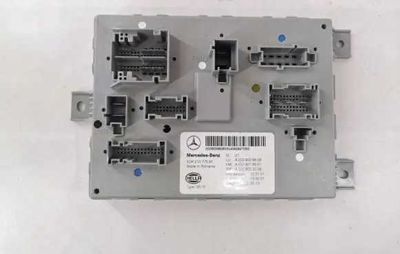 Mercedes-Benz C W205 Central body control module A2229009608 A2229018901
